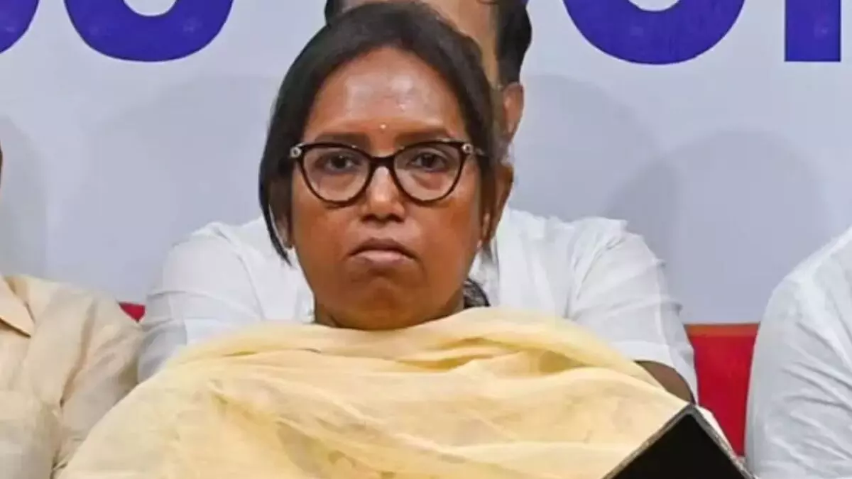 महिला डॉक्टर आत्महत्या मामले में एसआईटी गठित कर जांच की मांग, कांग्रेस का सीएम पर निशाना