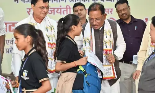 छत्तीसगढ़ सरकार के प्रयासों से श्रमिकों के जीवन में आ रहा है बदलाव