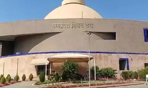 विधानसभा का शीतकालीन सत्र 1 से 5 दिसंबर तक, विपक्ष ने कहा सरकार दरवाजे बंद कर रही विधानसभा का शीतकालीन सत्र 1 से 5 दिसंबर तक, विपक्ष ने कहा सरकार दरवाजे बंद कर रही