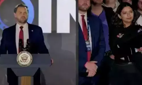 अनियंत्रित इमिग्रेशन से देश की सामाजिक एकता... भारतीय मूल की महिला ने ट्रंप सरकार को दी चुनौती अनियंत्रित इमिग्रेशन से देश की सामाजिक एकता... भारतीय मूल की महिला ने ट्रंप सरकार को दी चुनौती