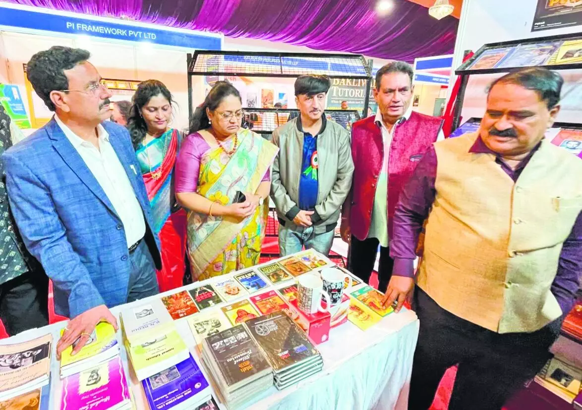 पुस्तक एवं शिक्षा प्रदर्शनी पुणे पुस्तक मेला शुरू पुस्तक एवं शिक्षा प्रदर्शनी पुणे पुस्तक मेला शुरू