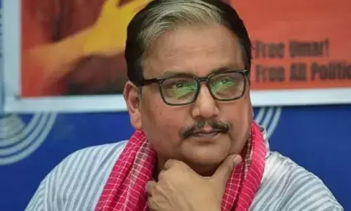 NDA ने दबाव में आकर जारी किया घोषणा पत्र? सत्ताधारी गठबंधन पर जोरदार निशाना, RJD बोली- पीएम Zero NDA ने दबाव में आकर जारी किया घोषणा पत्र? सत्ताधारी गठबंधन पर जोरदार निशाना, RJD बोली- पीएम Zero