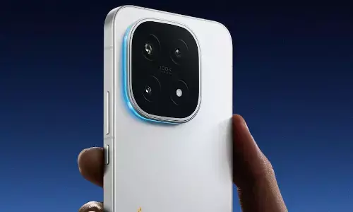 iQOO 15 का भारतीय वेरिएंट स्नैपड्रैगन 8 एलीट जेनरेशन 5 चिपसेट के साथ गीकबेंच पर लिस्ट हुआ iQOO 15 का भारतीय वेरिएंट स्नैपड्रैगन 8 एलीट जेनरेशन 5 चिपसेट के साथ गीकबेंच पर लिस्ट हुआ