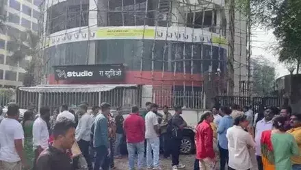 4 दिन से चल रहा था वेब सीरीज का ऑडीशन, सांगली- सातारा-कोल्हापुर- पुणे और नवी मुंबई आए थे बच्चे 4 दिन से चल रहा था वेब सीरीज का ऑडीशन, सांगली- सातारा-कोल्हापुर- पुणे और नवी मुंबई आए थे बच्चे