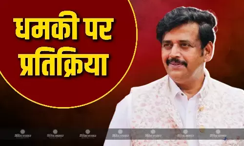 जान से मारे जाने की धमकी पर सांसद रवि किशन ने तोड़ी अपनी चुप्पी, जानें क्या कहा? जान से मारे जाने की धमकी पर सांसद रवि किशन ने तोड़ी अपनी चुप्पी, जानें क्या कहा?