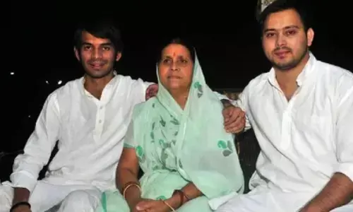 तेज प्रताप और तेजस्वी यादव में सियासी खींचतान, राबड़ी देवी ने किया स्पष्ट