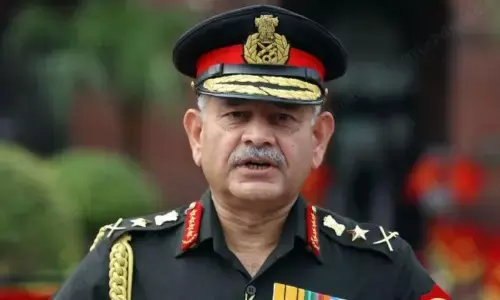 हमने सुनिश्चित किया कि पाकिस्तान के किसी भी निर्दोष... ऑपरेशन सिंदूर को लेकर सेना चीफ ने दी ये जानकारी