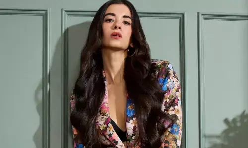 पांच परफॉर्मेंस जो साबित करते हैं कि वो जॉनर बदलती हैं गिरगिट से भी तेज़! कैंपस कॉमेडी से लेकर इमोशनल ड्रामा तक, सबा ने सब कुछ किया है, वो भी स्टाइल और स्वैग के साथ