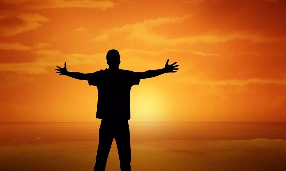 आप भी छुट्टी वाले दिन हो जाते हैं बोर? अगर हां तो ऐसे बिताएं पूरा दिन, मजा भी आएगा और मूड भी होगा फ्रेश