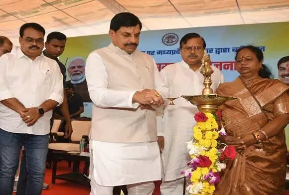 राज्य सरकार का ध्येय सबके के लिए रोशनी-सबके लिए प्रगति - मुख्यमंत्री डॉ. यादव राज्य सरकार का ध्येय सबके के लिए रोशनी-सबके लिए प्रगति - मुख्यमंत्री डॉ. यादव