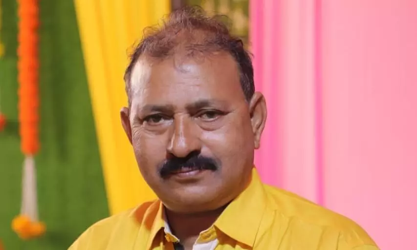 एक ईश्वर वाद से जिन्हें प्यार है, गुरु नानक पात्शाह को चाहता ये संसार है - शायर मजीदबेग मुगल शहजाद एक ईश्वर वाद से जिन्हें प्यार है, गुरु नानक पात्शाह को चाहता ये संसार है - शायर मजीदबेग मुगल शहजाद