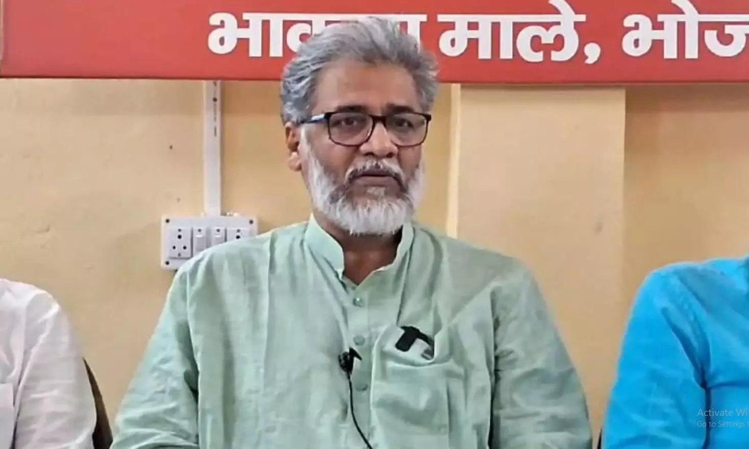 दीपांकर भट्टाचार्य ने पीएम मोदी पर कसा तंज, कहा- बिहार में बेरोजगारों का उड़ा रहे मजाक दीपांकर भट्टाचार्य ने पीएम मोदी पर कसा तंज, कहा- बिहार में बेरोजगारों का उड़ा रहे मजाक