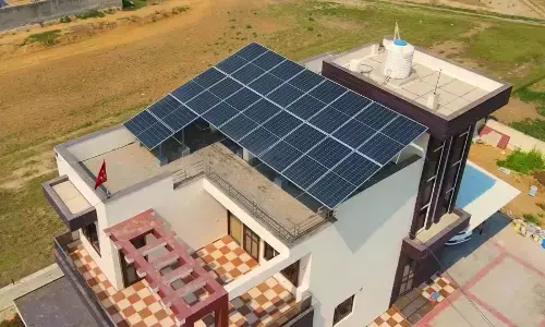 चंद्रपुर के गरीब बिजली ग्राहकों को मिलेगी 25 वर्ष मुफ्त बिजली चंद्रपुर के गरीब बिजली ग्राहकों को मिलेगी 25 वर्ष मुफ्त बिजली