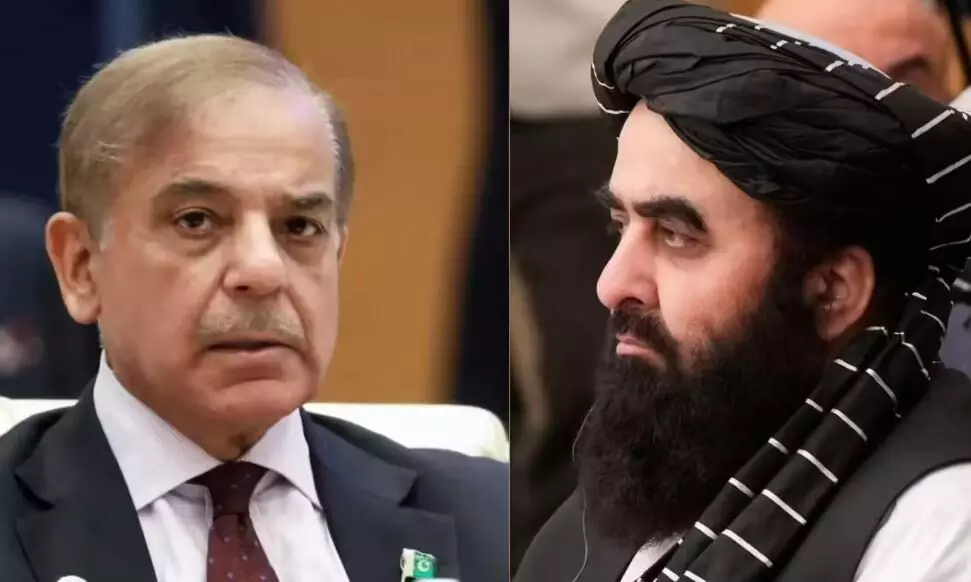 पाकिस्तान ने किया नियमों का उल्लंघन, सीजफायर लागू होने के बावजूद अफगानिस्तान में दागे गोले, दिखाया असली रंग पाकिस्तान ने किया नियमों का उल्लंघन, सीजफायर लागू होने के बावजूद अफगानिस्तान में दागे गोले, दिखाया असली रंग