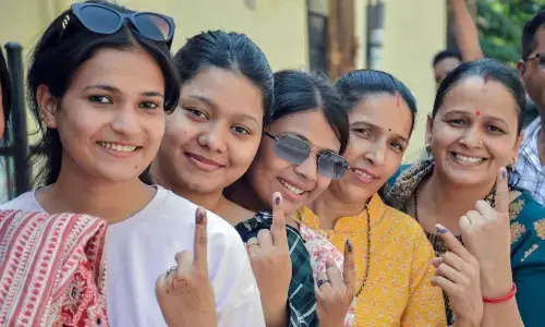 बिहार विधानसभा चुनाव के पहले फेज में टूटा 1951 के बाद का रिकॉर्ड, जानिए किस सीट पर कितने प्रतिशत पड़े वोट, सभी 121