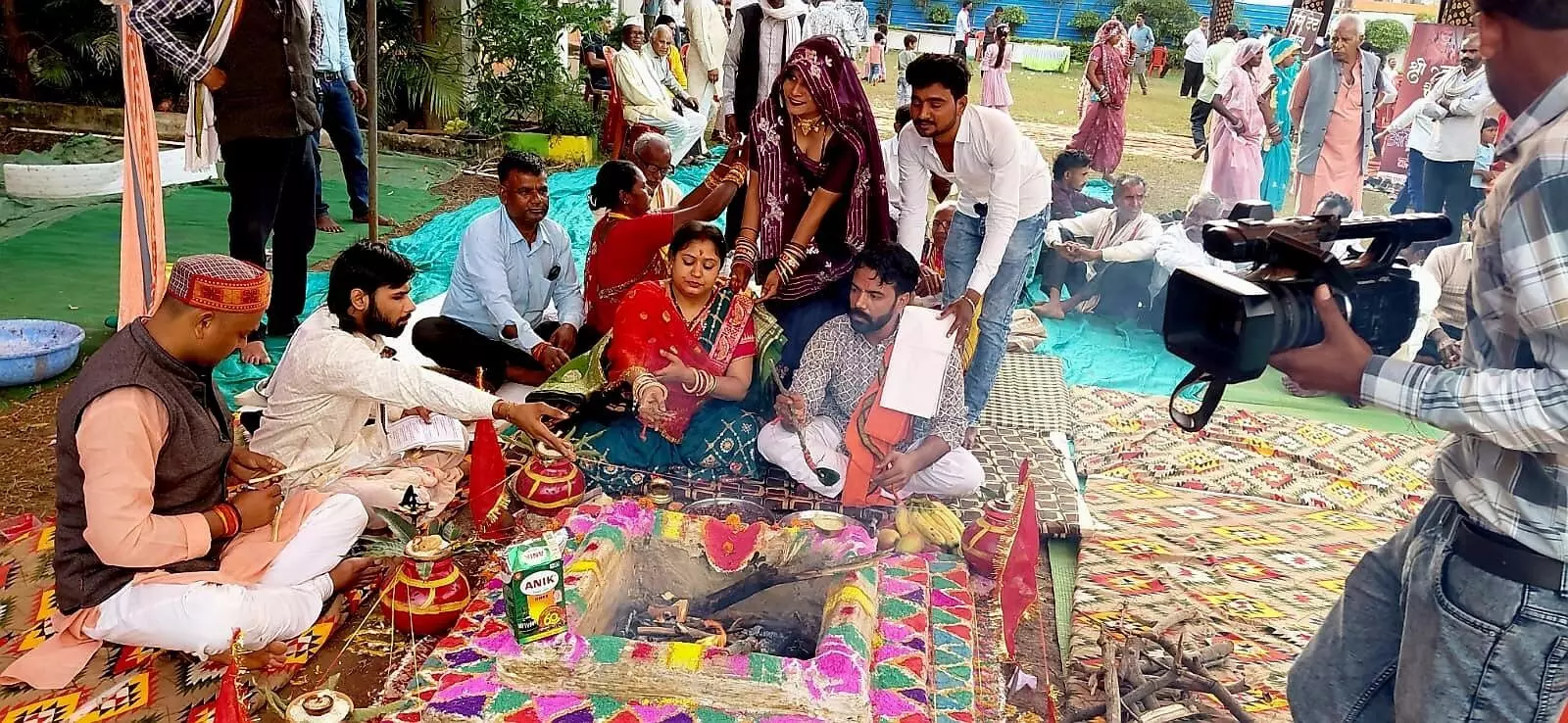 भक्तमाल कथा का समापन, अंतिम दिन उमड़े श्रृद्धालु, पूर्णाहूति के साथ भण्डारे का आयोजन भक्तमाल कथा का समापन, अंतिम दिन उमड़े श्रृद्धालु, पूर्णाहूति के साथ भण्डारे का आयोजन