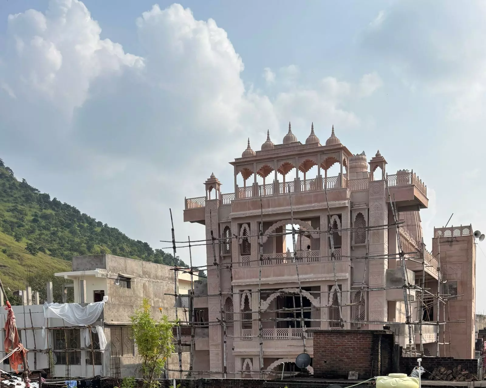 सलेहा बना रहा नया जैन तीर्थ क्षेत्र, नाम रखा गया त्रिनेत्रोदय अतिशय क्षेत्र सलेहा बना रहा नया जैन तीर्थ क्षेत्र, नाम रखा गया त्रिनेत्रोदय अतिशय क्षेत्र