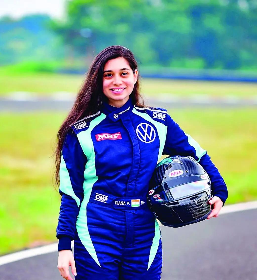 पुणे की डायना पंडोले ने रचा इतिहास, फरारी रेस में उतरने वाली पहली भारतीय महिला होंगी