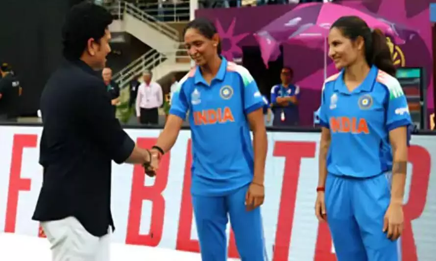 जब आप बहुत तेजी में चलते हैं, तो फिसलने का खतरा..., महिला वर्ल्डकप फाइनल में टीम इंडिया के काम आई सचिन की सलाह जब आप बहुत तेजी में चलते हैं, तो फिसलने का खतरा..., महिला वर्ल्डकप फाइनल में टीम इंडिया के काम आई सचिन की सलाह