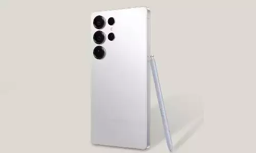 Samsung Galaxy S26 Ultra के प्रमुख स्पेसिफिकेशन हुए लीक, कैमरा, चार्जिंग और चिपसेट की डिटेल मिली Samsung Galaxy S26 Ultra के प्रमुख स्पेसिफिकेशन हुए लीक, कैमरा, चार्जिंग और चिपसेट की डिटेल मिली