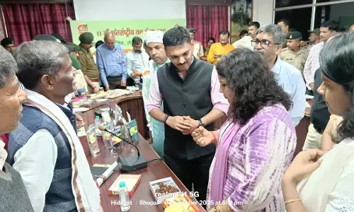 लघु वनोपज मूल्य संवर्धन हेतु भोपाल में प्रशिक्षण आयोजित, दक्षिण वनमण्डल के प्रयासों की सराहना लघु वनोपज मूल्य संवर्धन हेतु भोपाल में प्रशिक्षण आयोजित, दक्षिण वनमण्डल के प्रयासों की सराहना