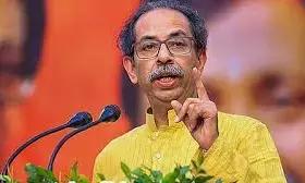 कणकवली में उद्धव-शिंदे गुट के बीच नजदीकियां बढ़ीं कणकवली में उद्धव-शिंदे गुट के बीच नजदीकियां बढ़ीं