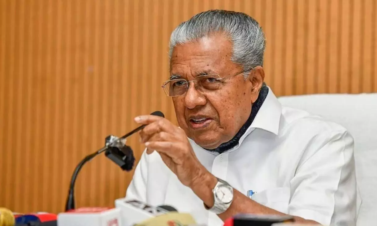 वंदे भारत एक्सप्रेस के उद्घाटन में बजाया RSS का गीत, सीएम विजयन ने साधा निशाना वंदे भारत एक्सप्रेस के उद्घाटन में बजाया RSS का गीत, सीएम विजयन ने साधा निशाना