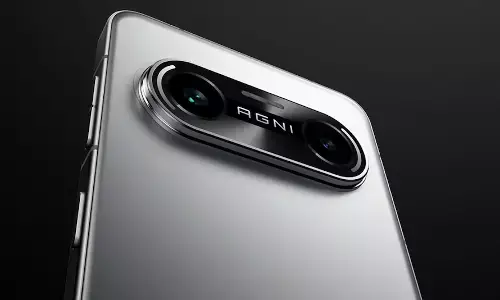 Lava Agni 4 में मिलेगा प्रीमियम एल्युमीनियम फ्रेम, लॉन्च से पहले बैटरी डिटेल हुई लीक Lava Agni 4 में मिलेगा प्रीमियम एल्युमीनियम फ्रेम, लॉन्च से पहले बैटरी डिटेल हुई लीक