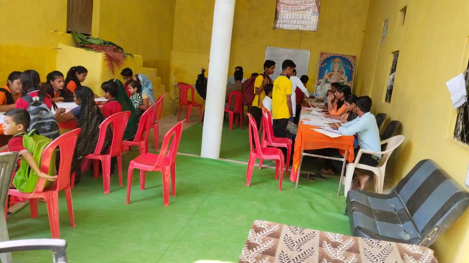 ओम एसजीएम हाईस्कूल में अभिभावकों की बैठक सम्पन्न