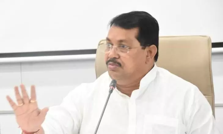 पुणे जमीन घोटाला मामले में अधिकारियों को 5 महीने पहले से ही था गड़बड़ी का पता पुणे जमीन घोटाला मामले में अधिकारियों को 5 महीने पहले से ही था गड़बड़ी का पता