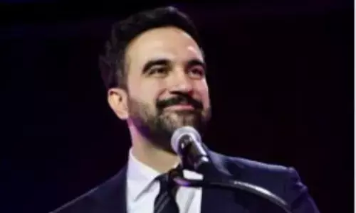 न्यूयॉर्क के नवनिर्वाचित मेयर जोहरान ममदानी अपनी पत्नी रामा दुवाजी के साथ एक कमरे के किराए के मकान से अब बंगले में होंगे शिफ्ट