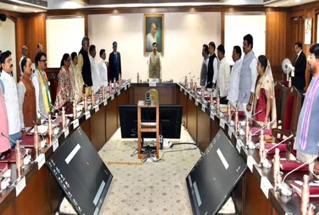 भगवान बिरसा मुंडा जयंती पर 15 नवम्बर को जबलपुर और आलीराजपुर में होंगे राज्य स्तरीय कार्यक्रम - मुख्यमंत्री डॉ. यादव भगवान बिरसा मुंडा जयंती पर 15 नवम्बर को जबलपुर और आलीराजपुर में होंगे राज्य स्तरीय कार्यक्रम - मुख्यमंत्री डॉ. यादव