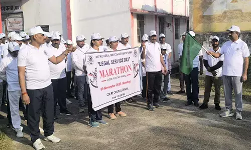 विधिक सेवा दिवस पर मैराथन दौड़ का आयोजन, प्रधान जिला न्यायाधीश ने दिखाई हरी झंडी, अव्वल प्रतिभागियों को किया गया पुरूस्कृत