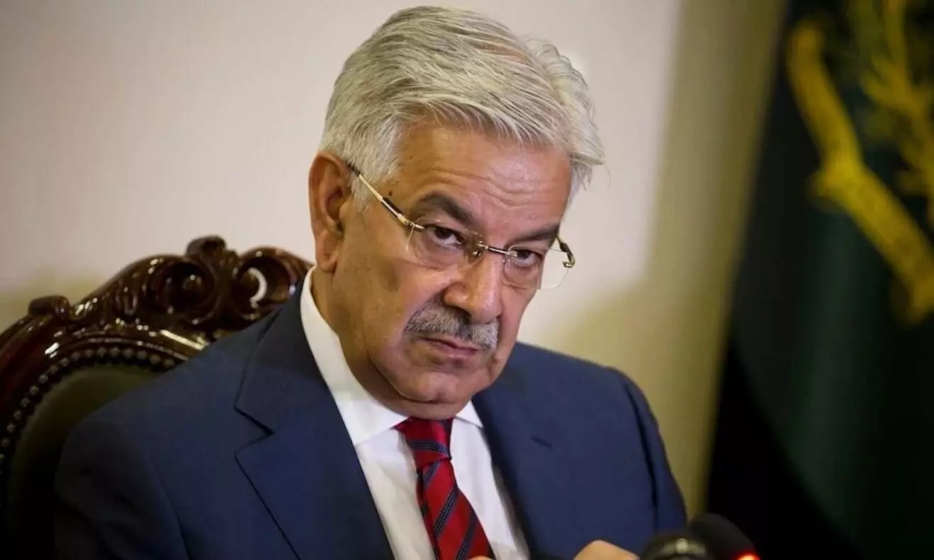 ऐसे माहौल में अफगानिस्तान की सरकार के साथ... पाकिस्तान के रक्षा मंत्री ने कोर्ट के बाहर हुए धमाके को लेकर तालिबान सरकार पर साधा निशाना