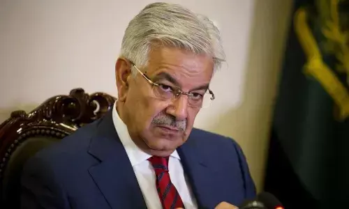 ऐसे माहौल में अफगानिस्तान की सरकार के साथ... पाकिस्तान के रक्षा मंत्री ने कोर्ट के बाहर हुए धमाके को लेकर तालिबान सरकार पर साधा निशाना