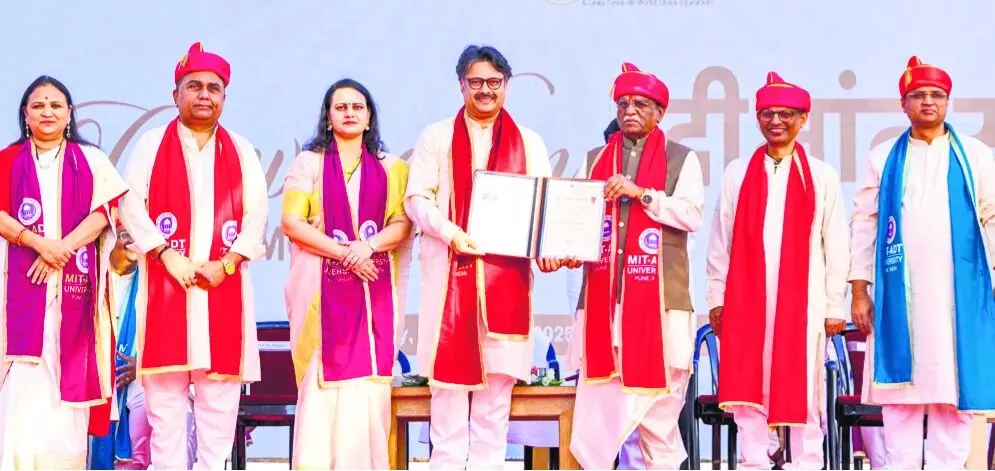 असफलता को सफलता की सीढ़ी बनाएं विद्यार्थी : हरिभाऊ बागड़े असफलता को सफलता की सीढ़ी बनाएं विद्यार्थी : हरिभाऊ बागड़े