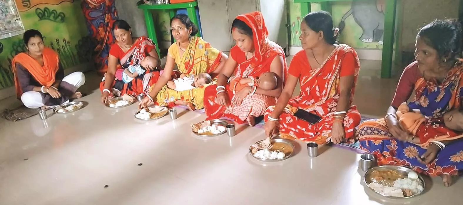 मिशन संपूर्ण से गैर पेसा क्षेत्र की माताओं को मिलेगा एक समय का भोजन मिशन संपूर्ण से गैर पेसा क्षेत्र की माताओं को मिलेगा एक समय का भोजन