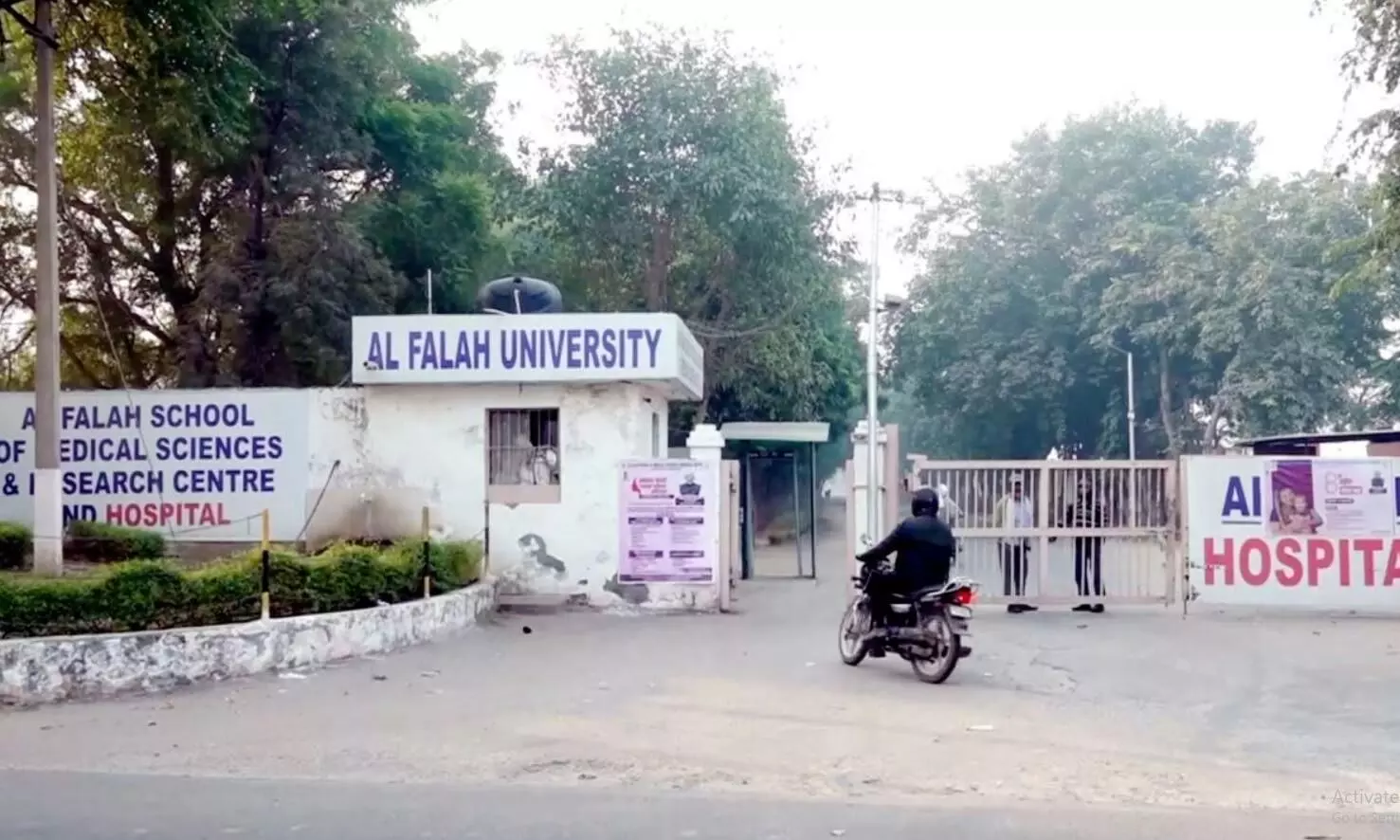 अल-फलाह यूनिवर्सिटी में आतंकी मॉड्यूल के भंडाफोड़ के बाद कुलपति की आई प्रतिक्रिया, अरैस्ट किए गए डॉटर्स को लेकर दी सफाई