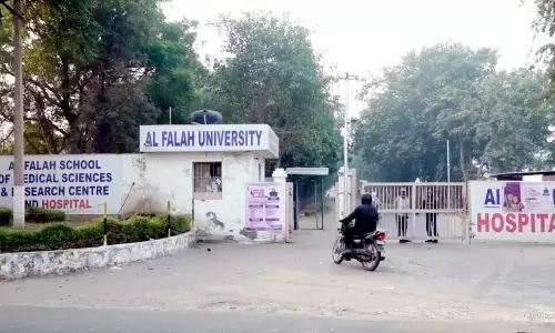 अल-फलाह यूनिवर्सिटी में आतंकी मॉड्यूल के भंडाफोड़ के बाद कुलपति की आई प्रतिक्रिया, अरैस्ट किए गए डॉटर्स को लेकर दी सफाई