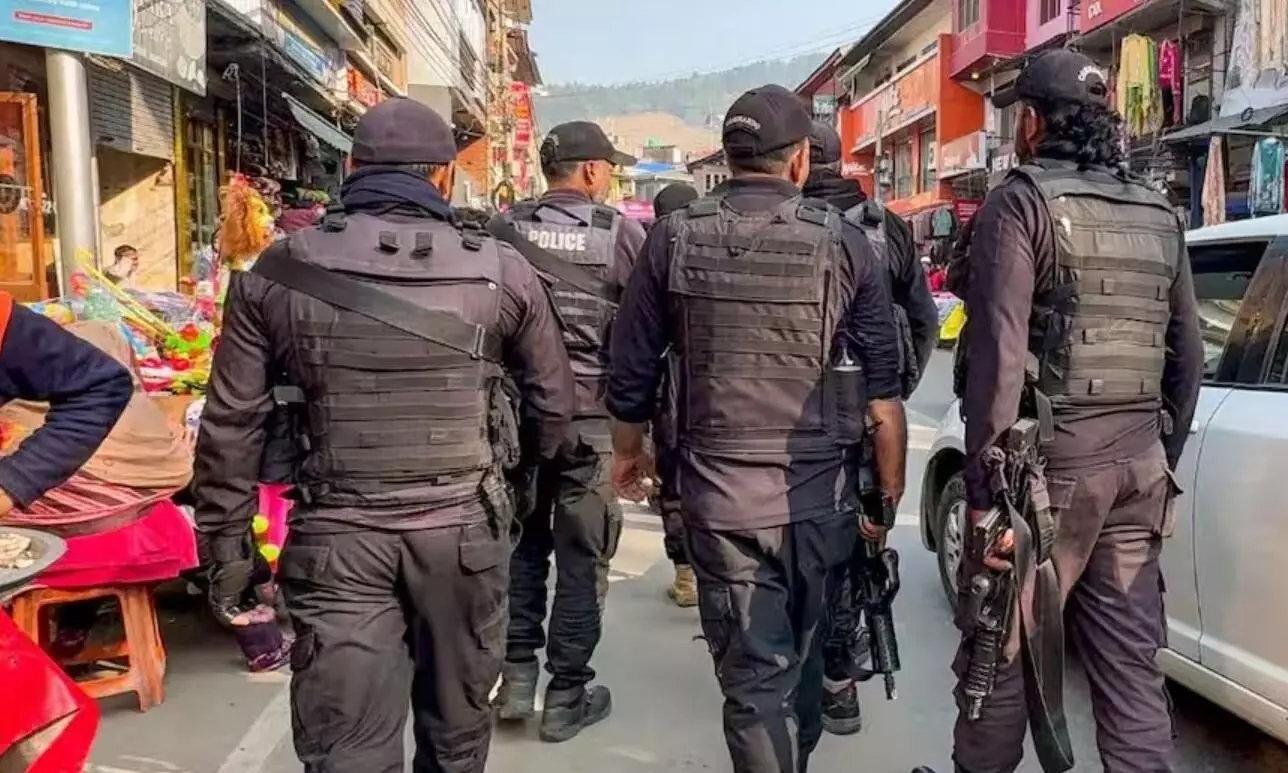 दिल्ली ब्लास्ट मामले के बाद सक्रिय हुई घाटी पुलिस, 16 जगहों पर की छापेमारी की कार्रवाई