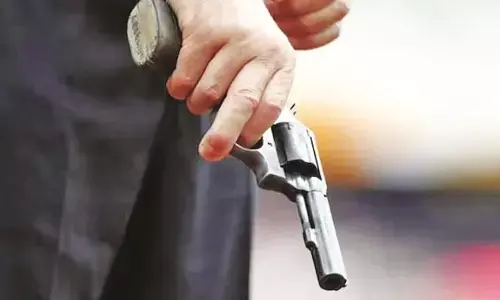 नागपुर शहर में हथियार तस्करी का फैला जाल 10 माह में 28 कार्रवाई, 39 गिरफ्तार नागपुर शहर में हथियार तस्करी का फैला जाल 10 माह में 28 कार्रवाई, 39 गिरफ्तार