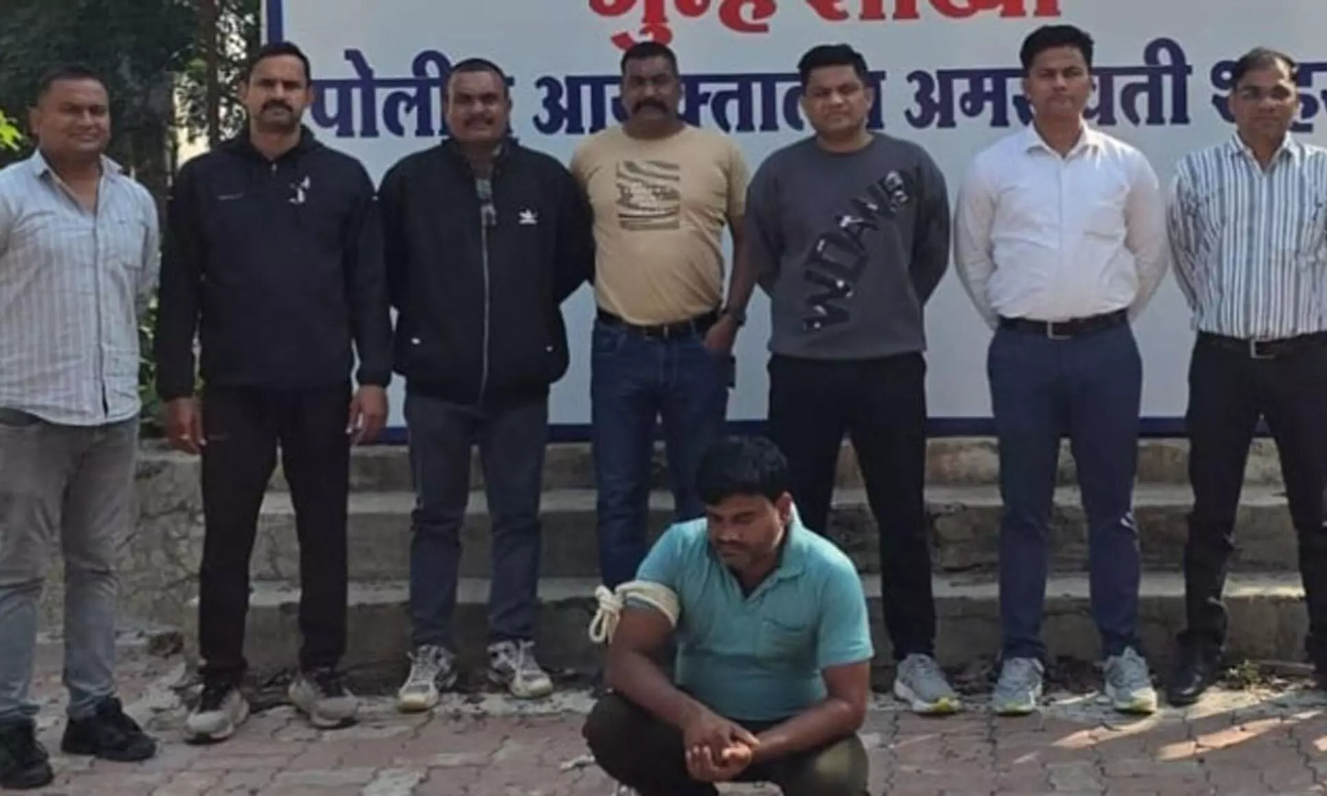 महिला ने ही प्रेमी संग मिलकर रची थी पति की हत्या की साजिश, आरोपी प्रेमी गिरफ्तार महिला ने ही प्रेमी संग मिलकर रची थी पति की हत्या की साजिश, आरोपी प्रेमी गिरफ्तार