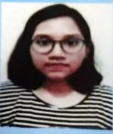 पुणे के अधिकारी की बेटी ने की आत्महत्या पुणे के अधिकारी की बेटी ने की आत्महत्या