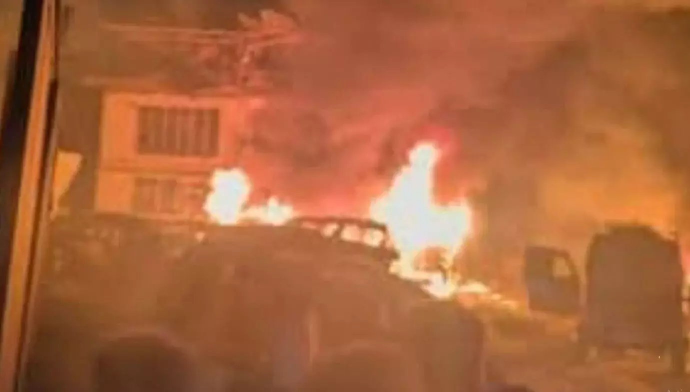 दिल्ली कार ब्लास्ट की चल रही थी जांच, जम्मू-कश्मीर के पुलिस स्टेशन के पास धमाका, 8 हुए घायल और कुछ मृतकों की आशंका