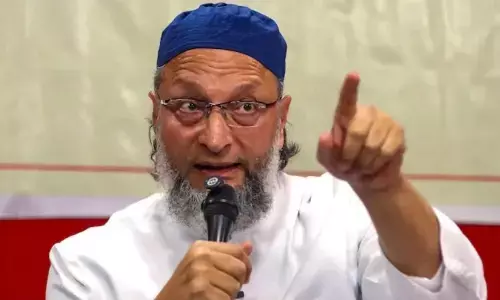 AIMIM चीफ ने बिहार नतीजों पर दी प्रतिक्रिया, कहा- पार्टी ने 5 सीटों पर जीत की हासिल AIMIM चीफ ने बिहार नतीजों पर दी प्रतिक्रिया, कहा- पार्टी ने 5 सीटों पर जीत की हासिल