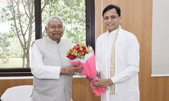 नित्यानंद राय ने नीतीश कुमार से मुलाकात कर दी NDA की जीत की बधाई, एक्स पर शेयर की तस्वीर नित्यानंद राय ने नीतीश कुमार से मुलाकात कर दी NDA की जीत की बधाई, एक्स पर शेयर की तस्वीर