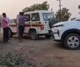 जलगांव से नंदुरबार ले जाते समय दोंडाईचा के पास पुलिस की हिरासत से कैदी हुआ फरार जलगांव से नंदुरबार ले जाते समय दोंडाईचा के पास पुलिस की हिरासत से कैदी हुआ फरार