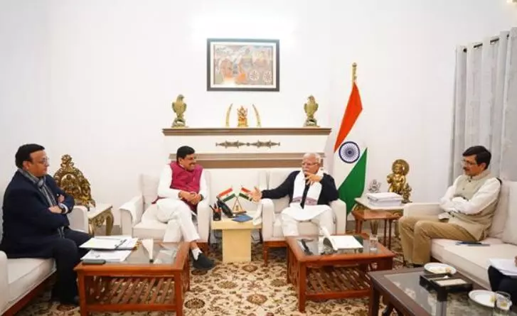 मुख्यमंत्री डॉ. यादव ने केंद्रीय मंत्री डा. खट्टर से की सौजन्य भेंट मुख्यमंत्री डॉ. यादव ने केंद्रीय मंत्री डा. खट्टर से की सौजन्य भेंट