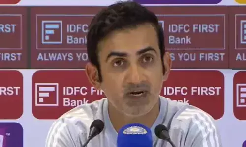 पिच क्यूरेटर का हमें बहुत सपोर्ट.. कोलकाता में मिली हार पर कोच गौतम गंभीर का बड़ा बयान पिच क्यूरेटर का हमें बहुत सपोर्ट.. कोलकाता में मिली हार पर कोच गौतम गंभीर का बड़ा बयान