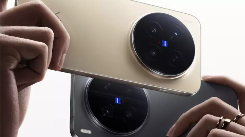 Vivo X300 भारत में 2 दिसंबर को होगा लॉन्च, टेलीकन्वर्टर किट की कीमतें हुई लीक Vivo X300 भारत में 2 दिसंबर को होगा लॉन्च, टेलीकन्वर्टर किट की कीमतें हुई लीक